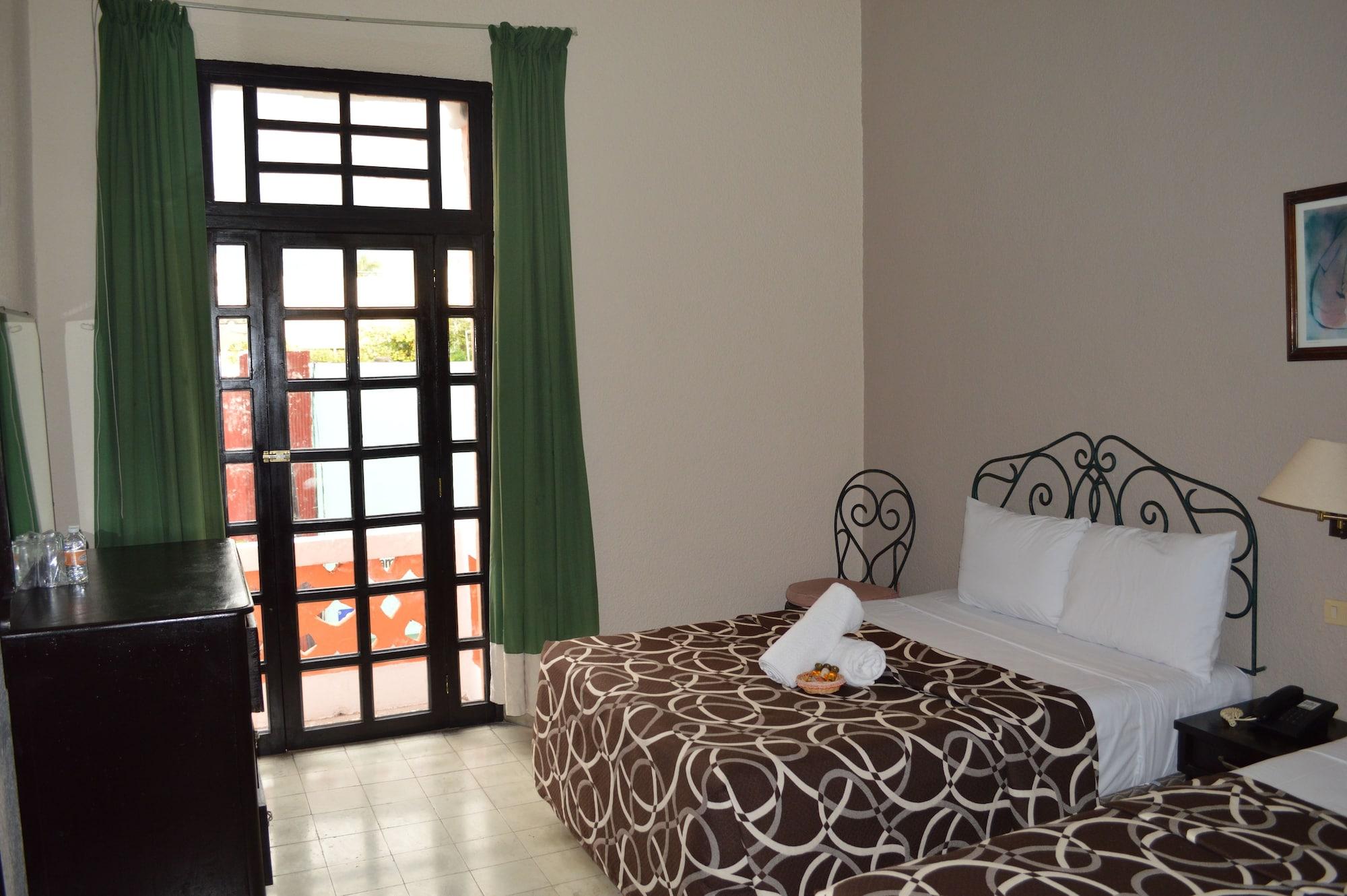 Hotel Colon Mérida Zewnętrze zdjęcie