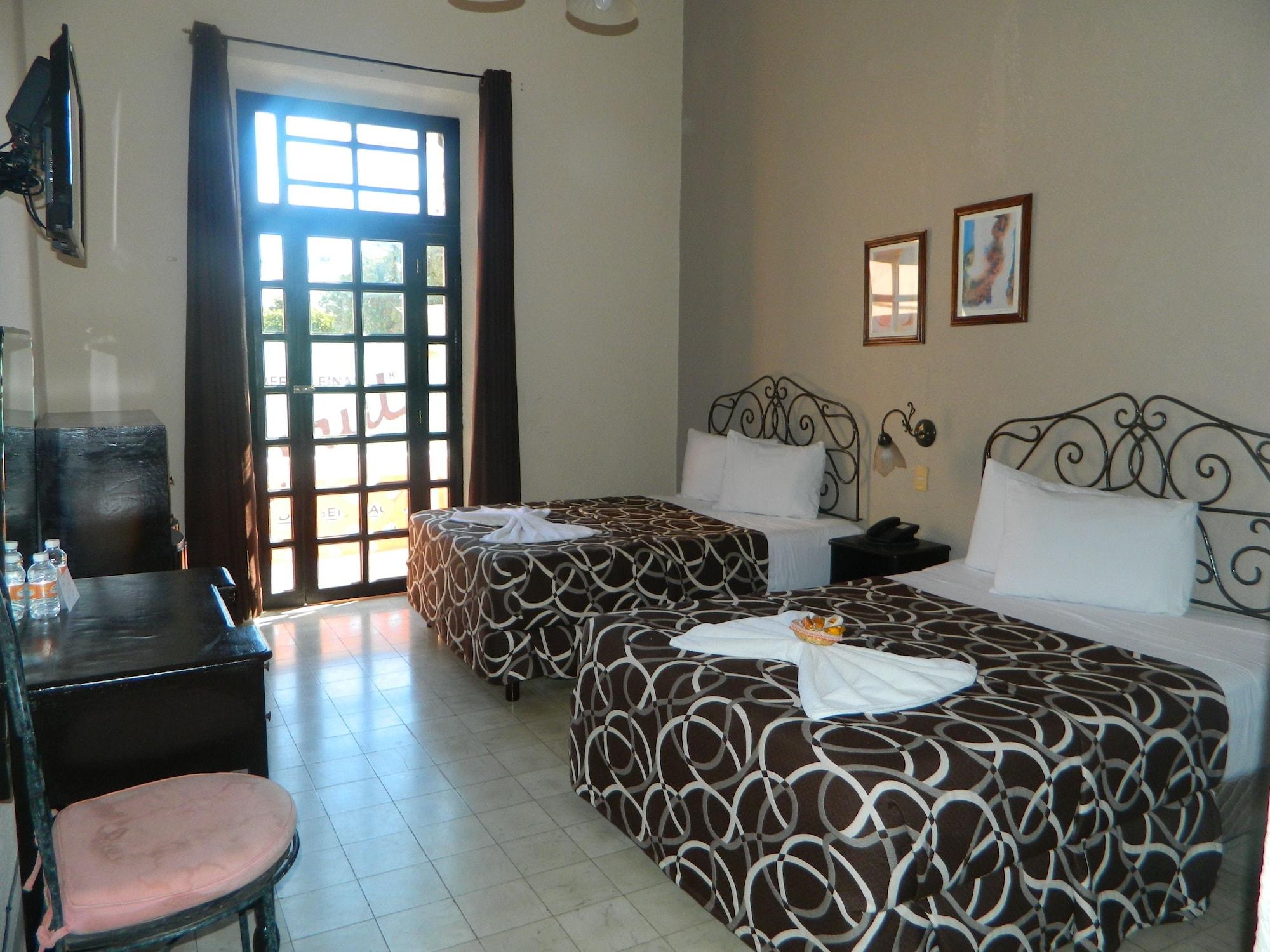 Hotel Colon Mérida Zewnętrze zdjęcie
